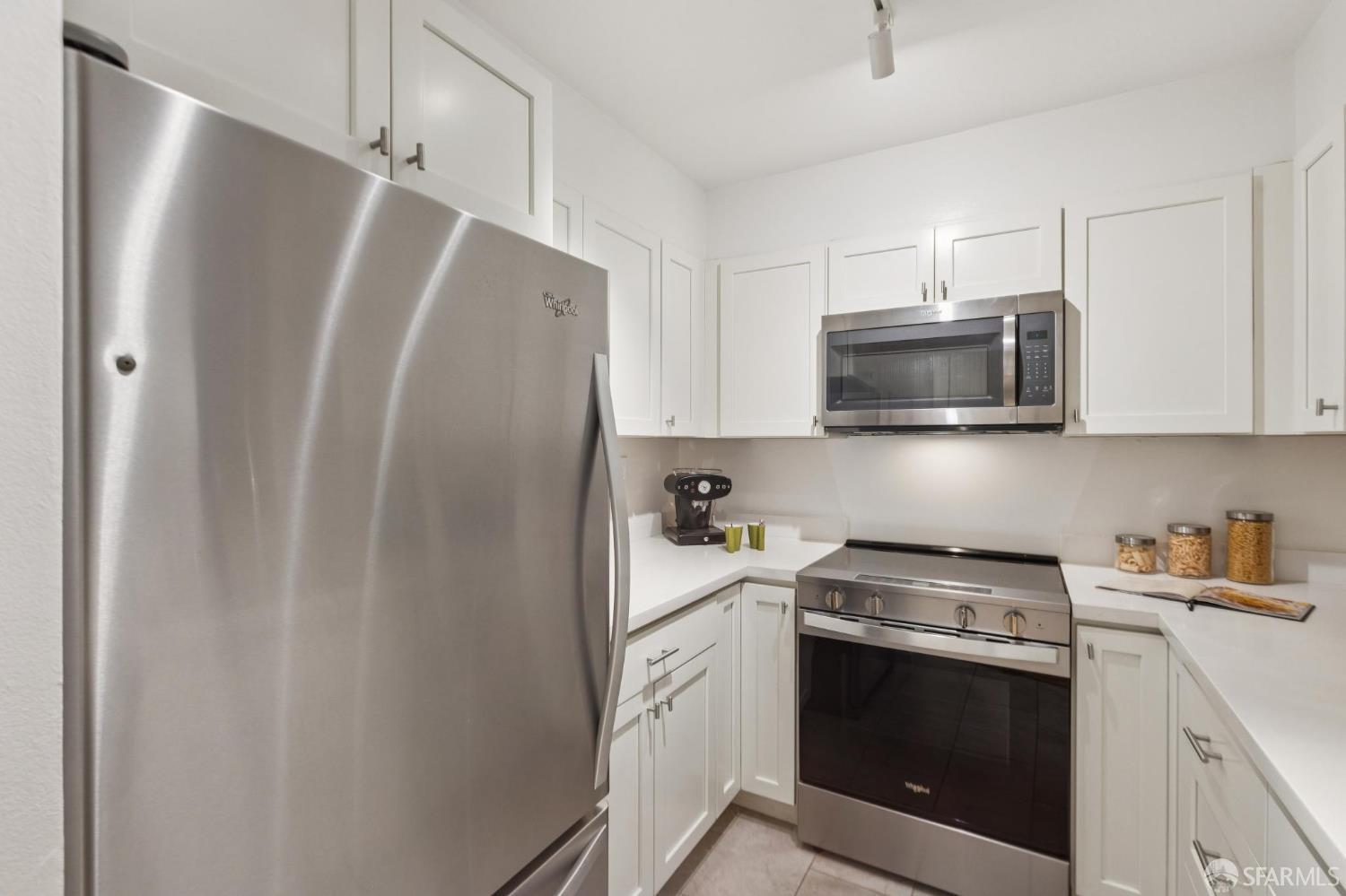 900 Bush Street # 512