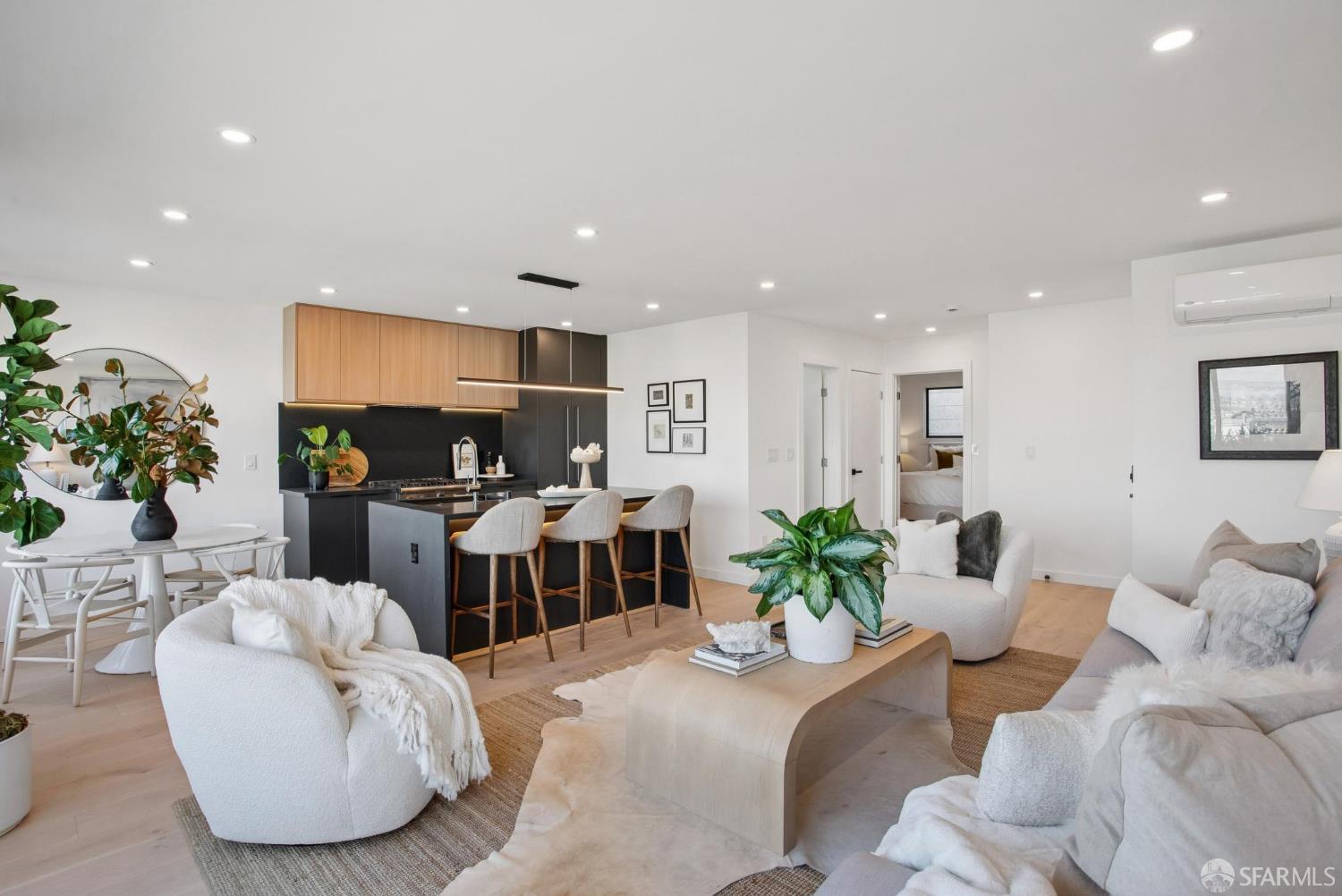 3890 Market Street # 3