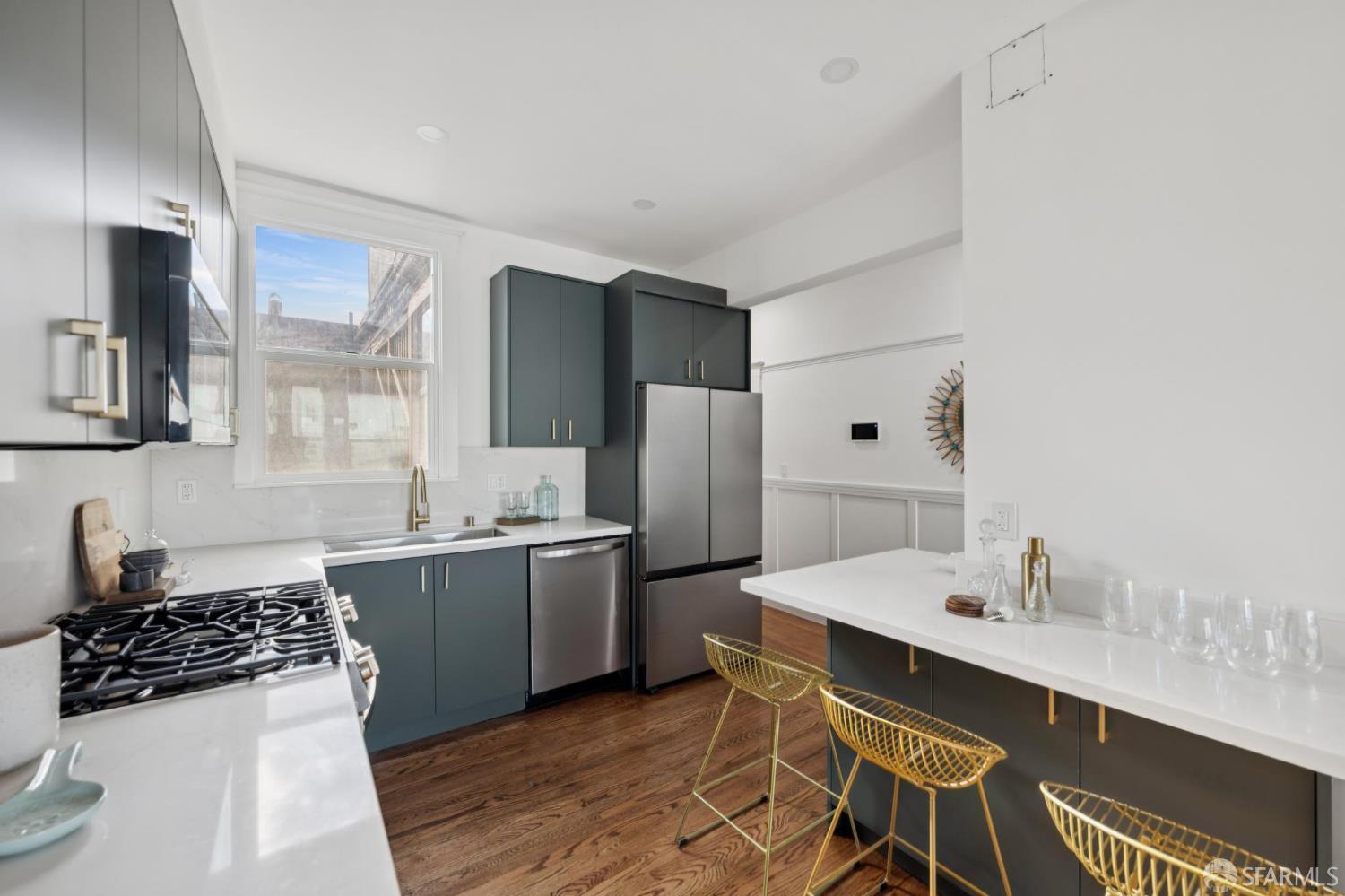 1449 Hyde Street # 3