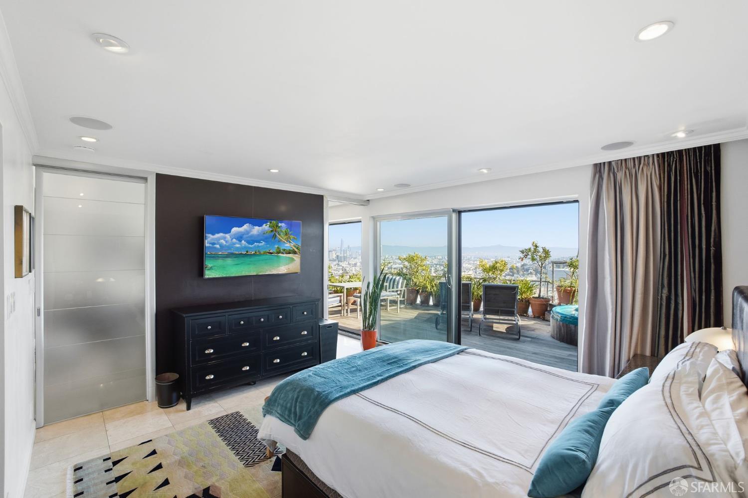 10-12 Grand View Terrace