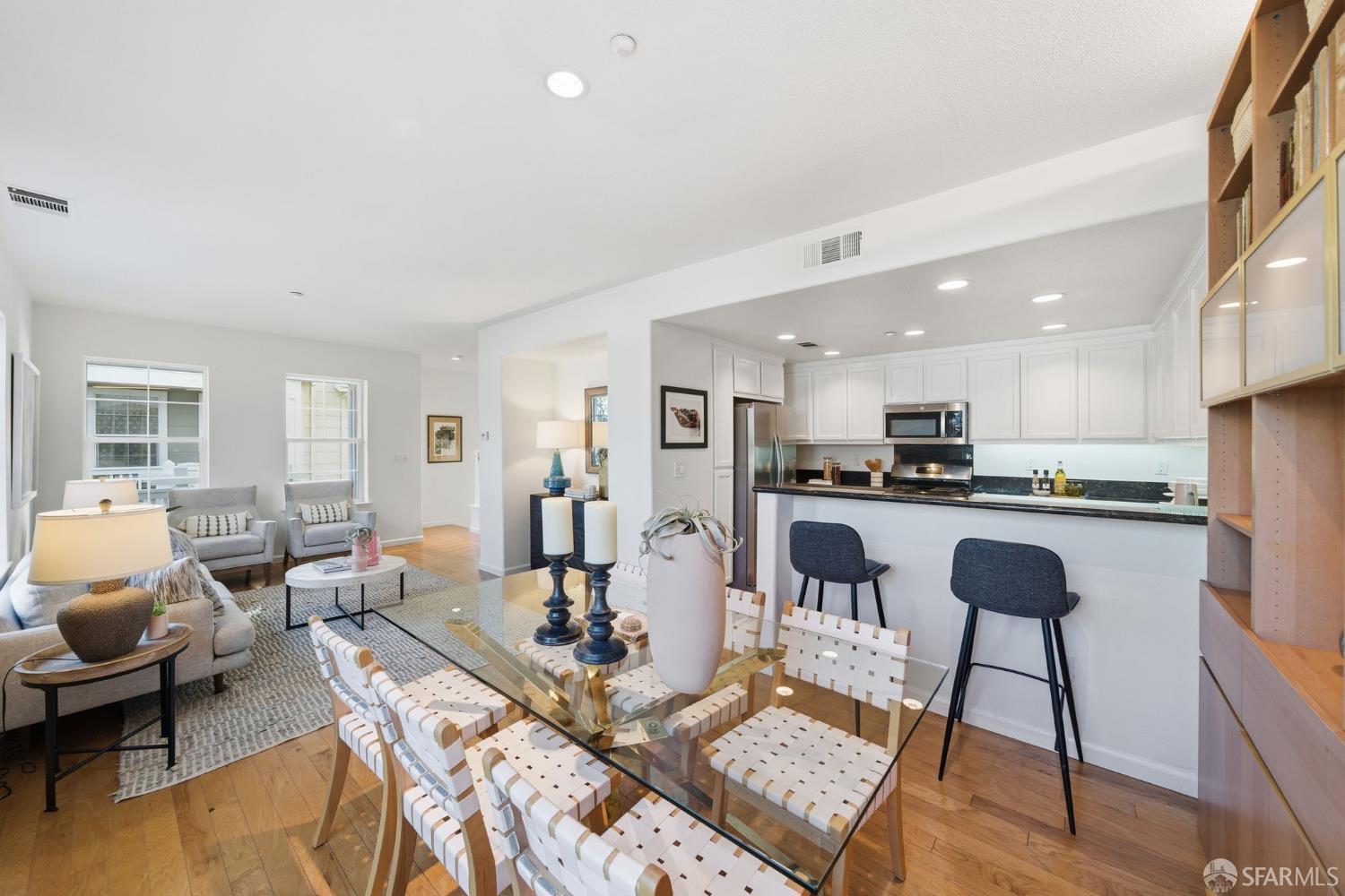 2267 Northshore Drive