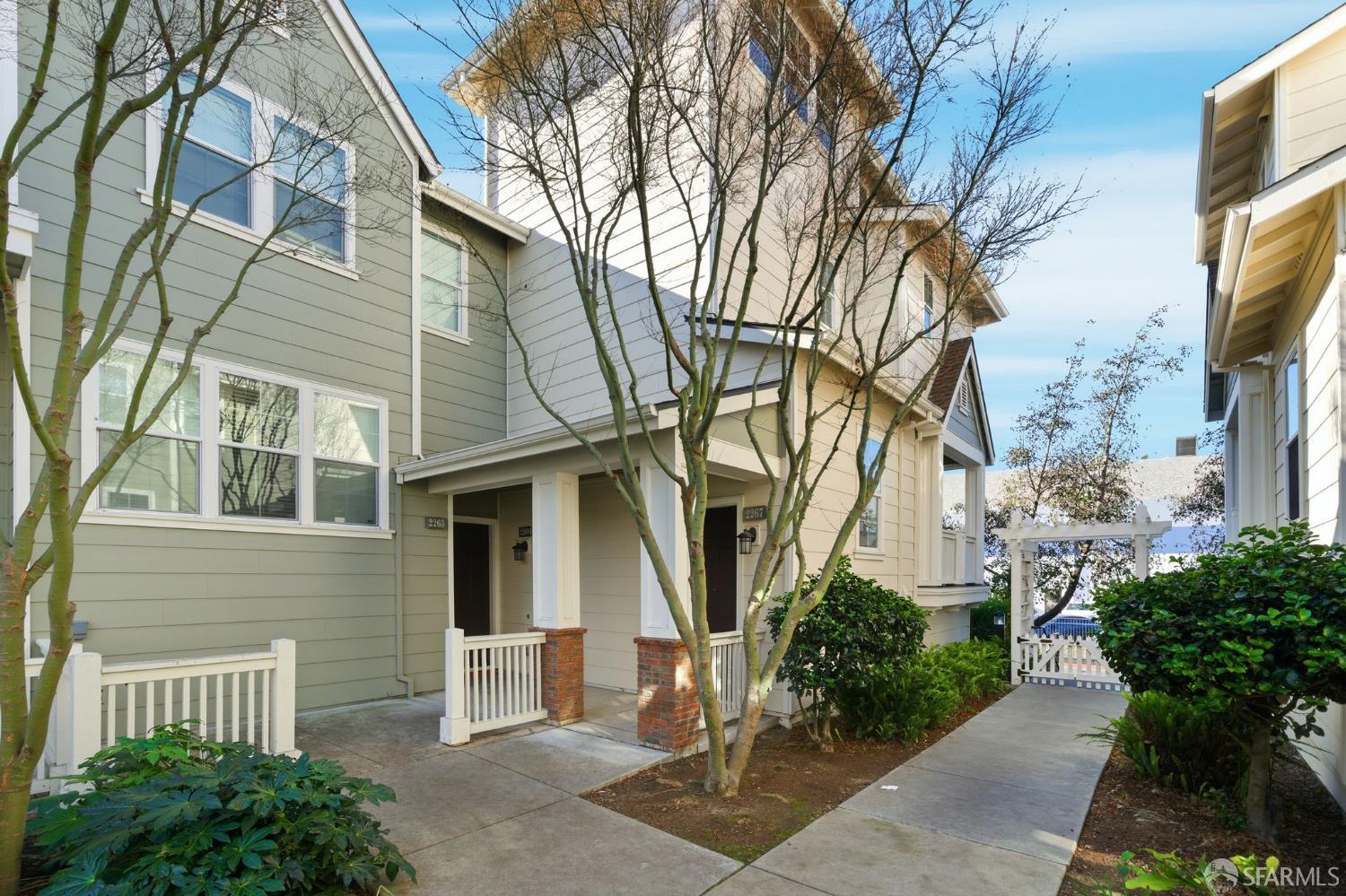 2267 Northshore Drive