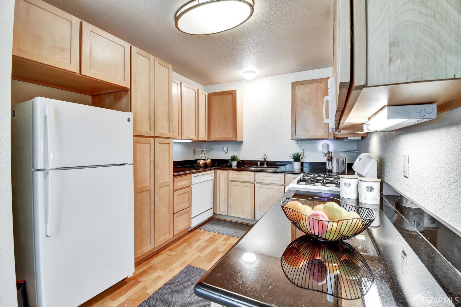 2407 Telegraph Avenue # 5