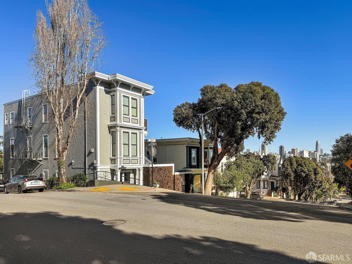 2010 Eddy Street # A