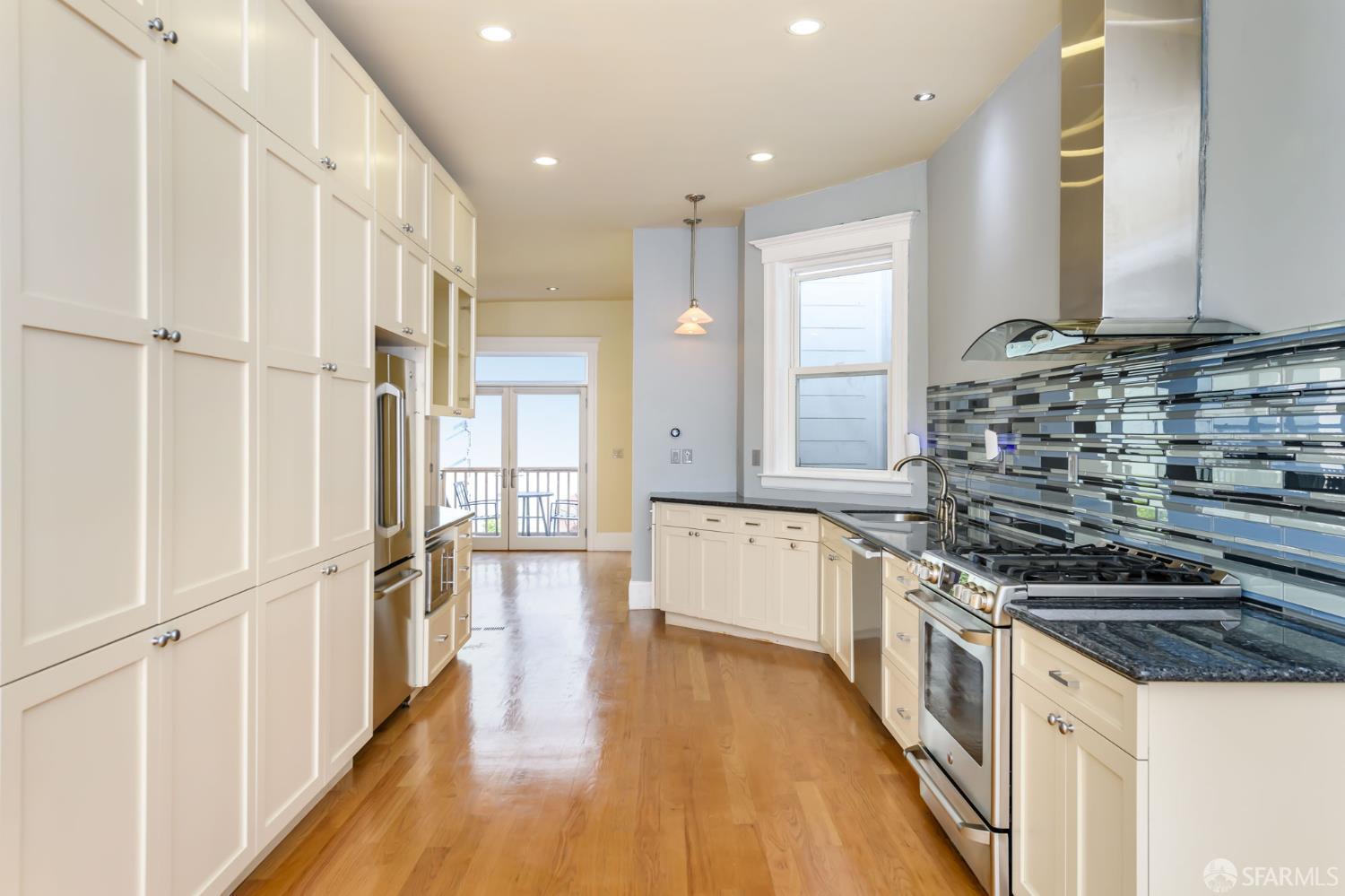 643 Hampshire Street