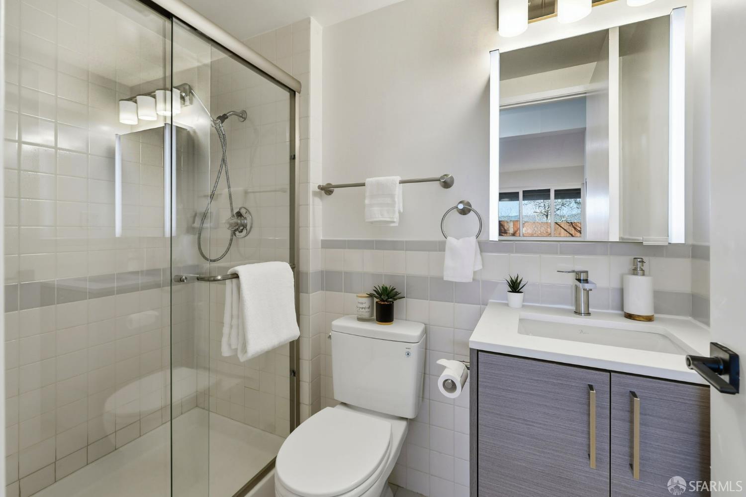 741 Gellert Boulevard