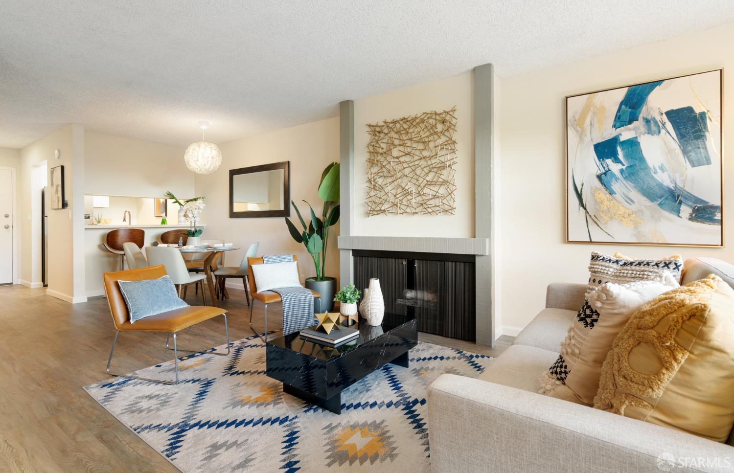 15 Red Rock Way # N207