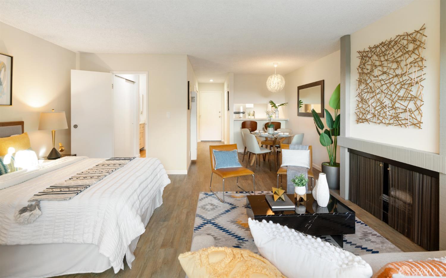 15 Red Rock Way # N207