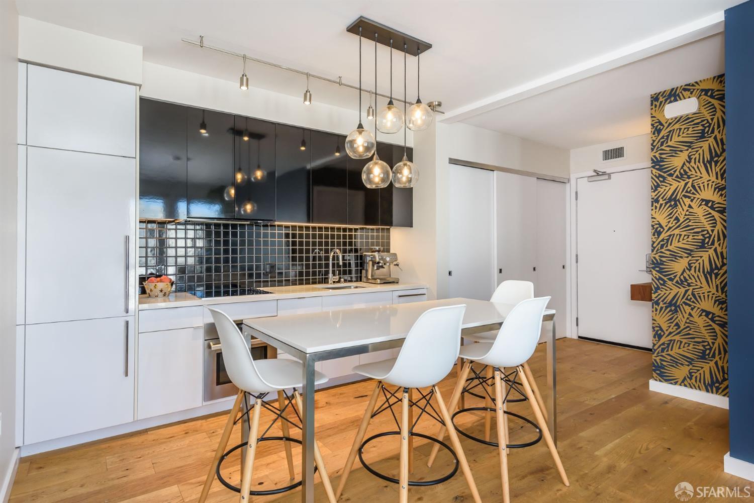 388 Fulton Street # 501