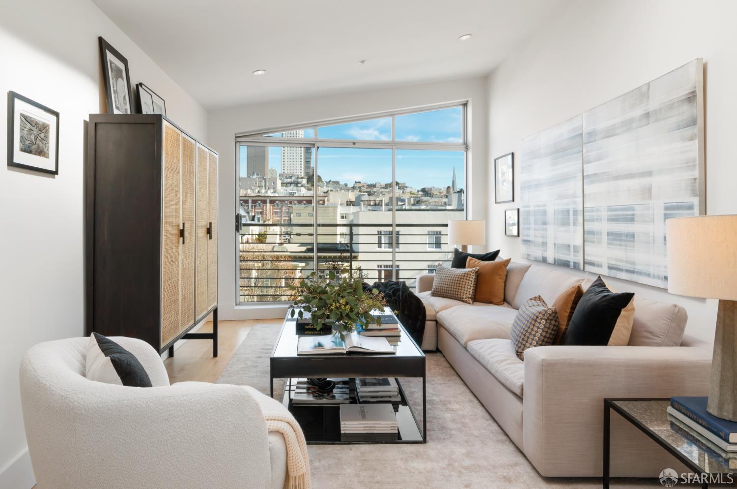 2315 Van Ness Avenue # 7