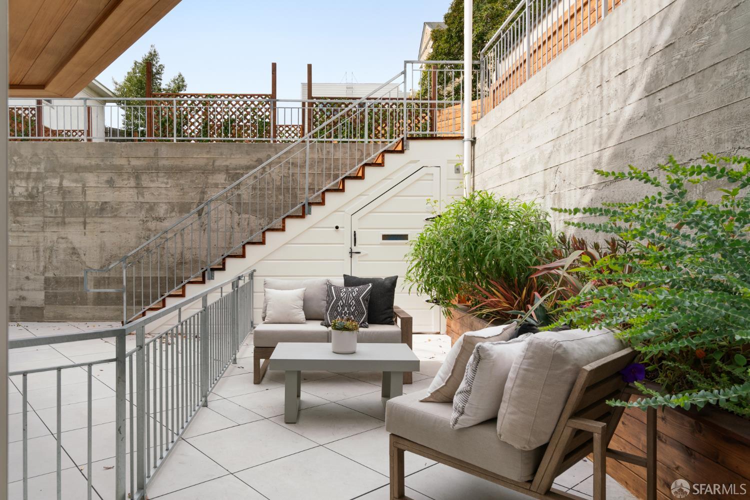 350 San Jose Avenue # 7