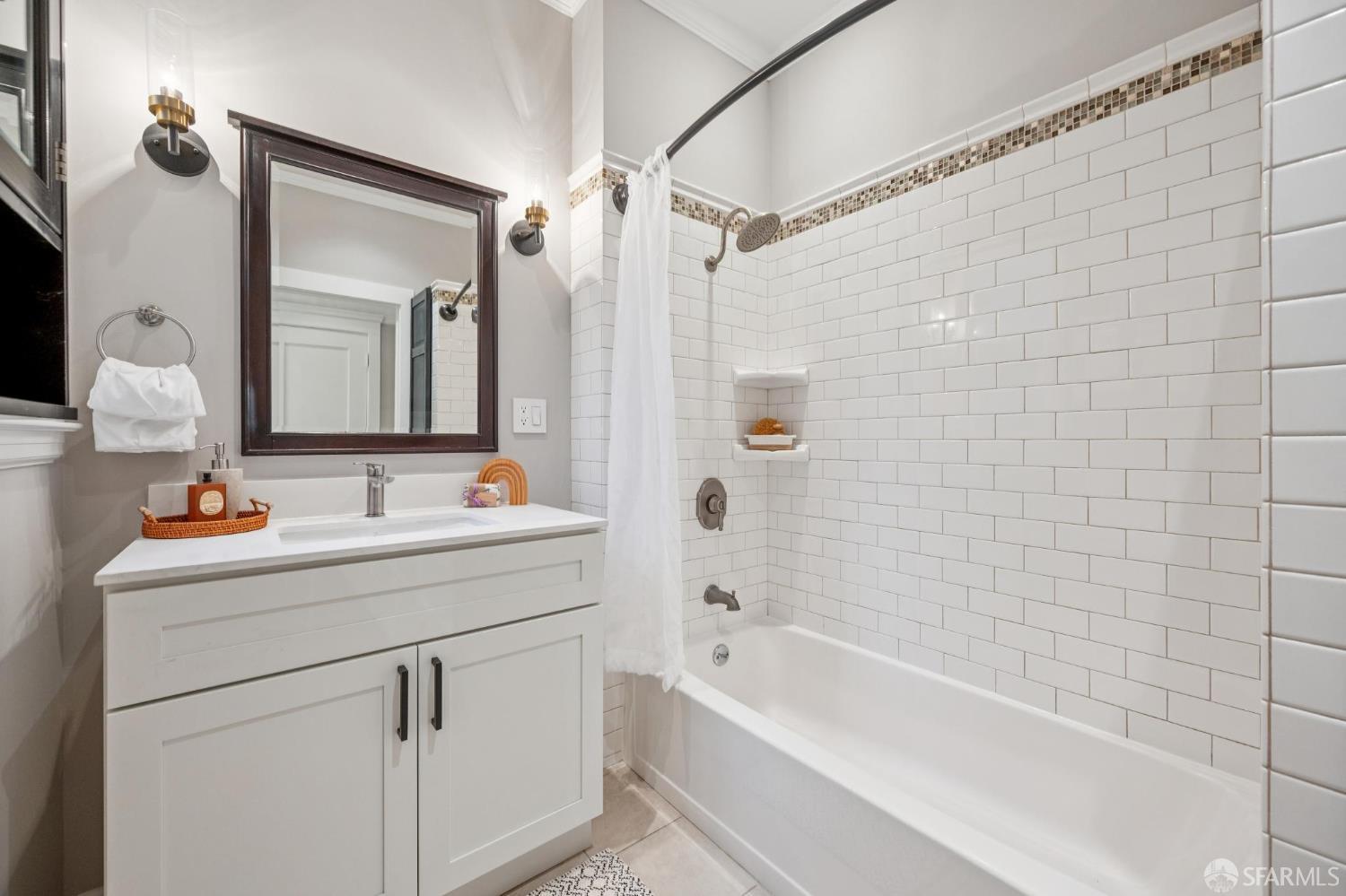 1267 Chestnut Street # 3