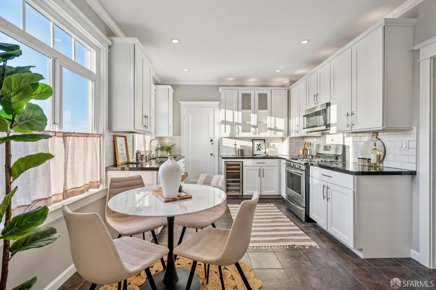 1267 Chestnut Street # 3
