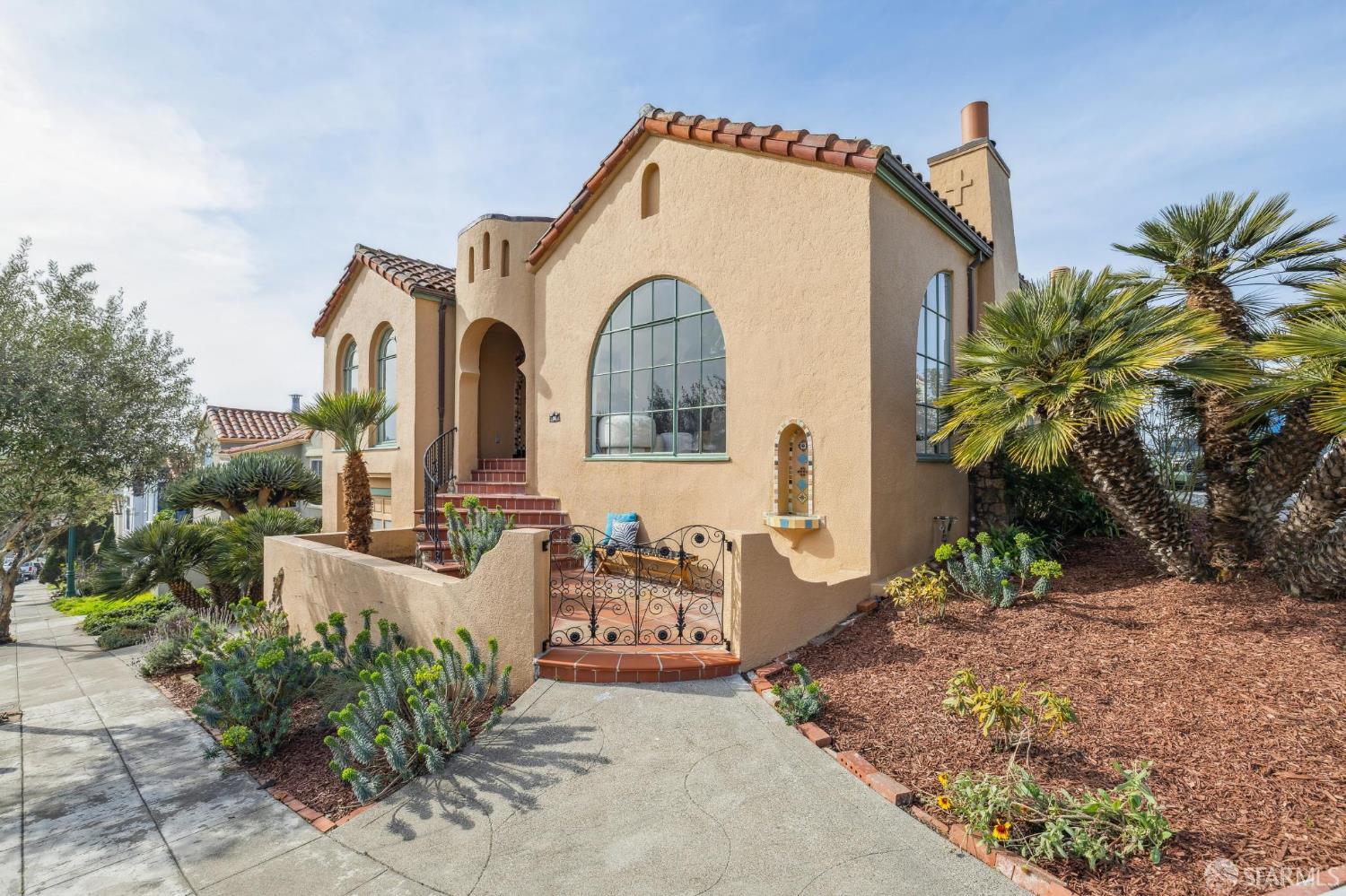 95 Pinehurst Way
