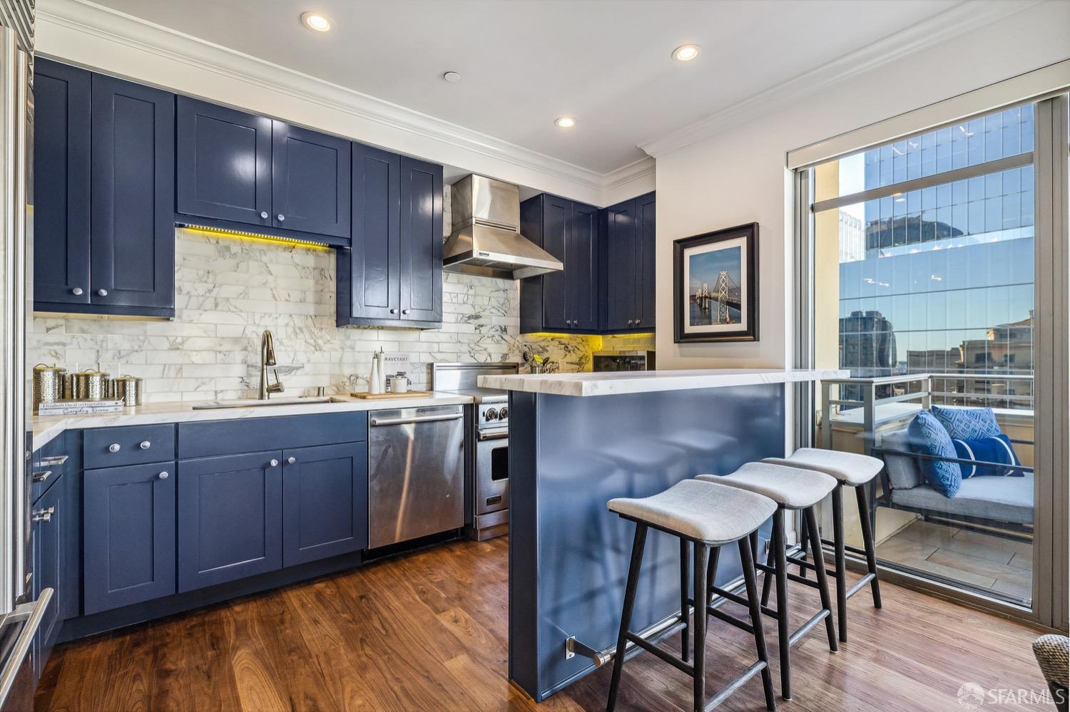 246 2nd Street # 1701