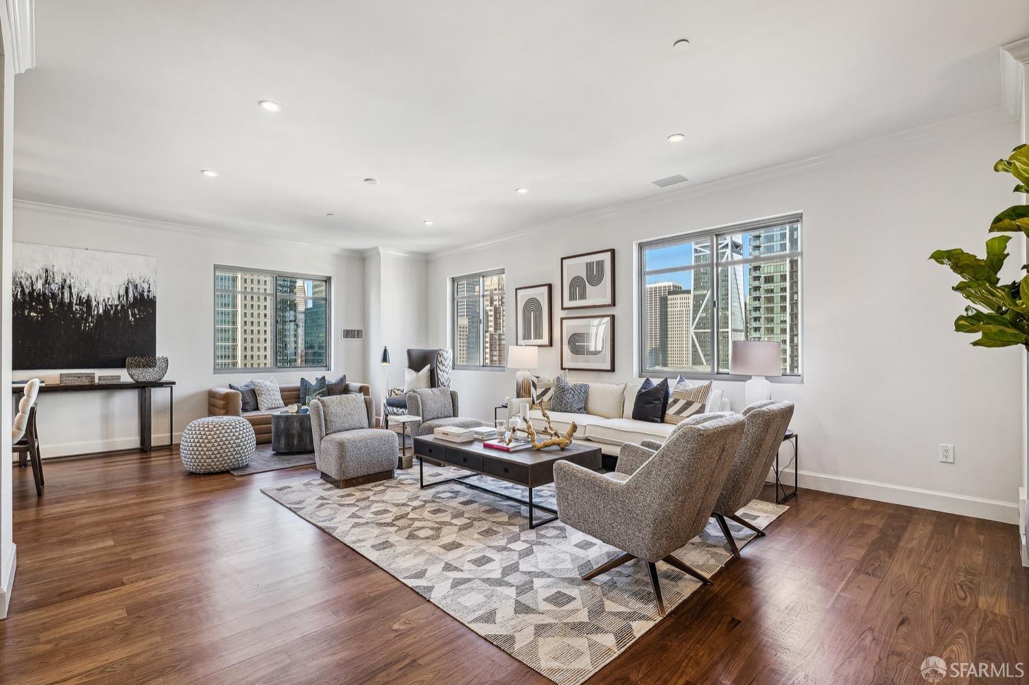 246 2nd Street # 1701