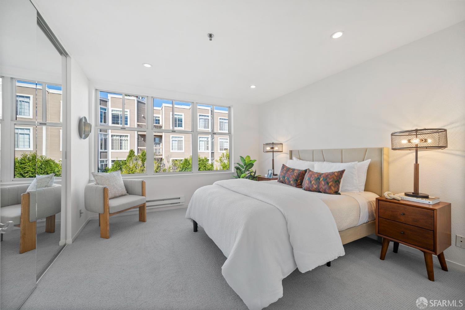 2075 Sutter Street # 501