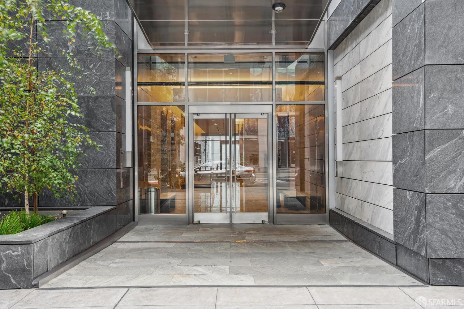 301 Mission Street # 24E