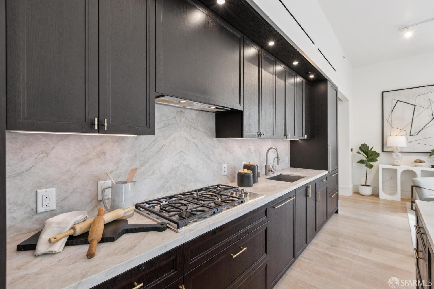 288 Pacific Avenue # 2A