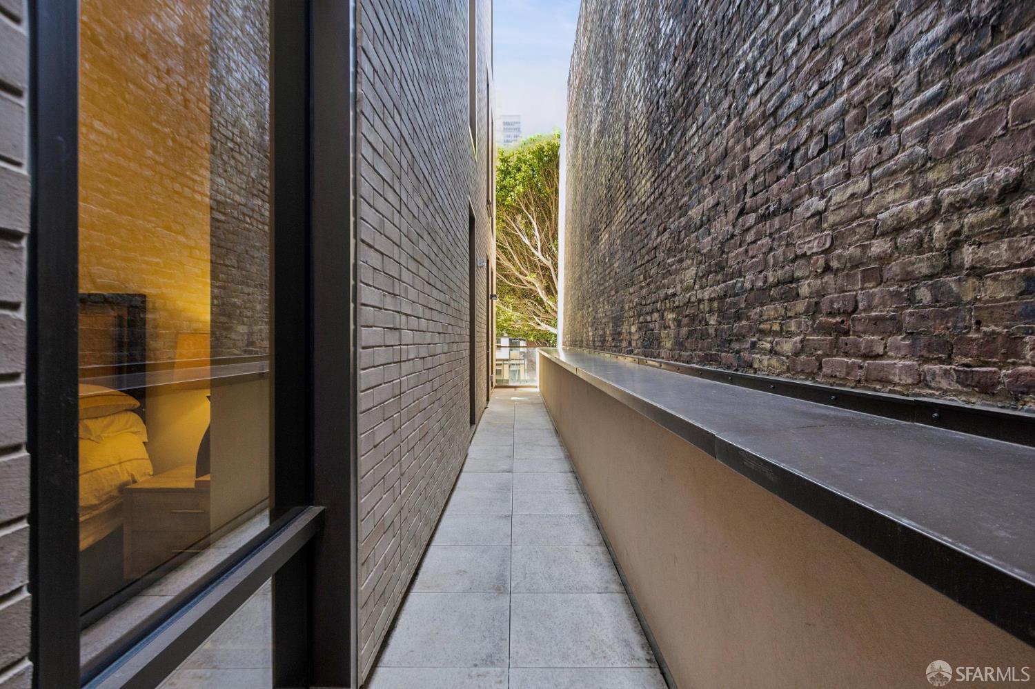 288 Pacific Avenue # 2A