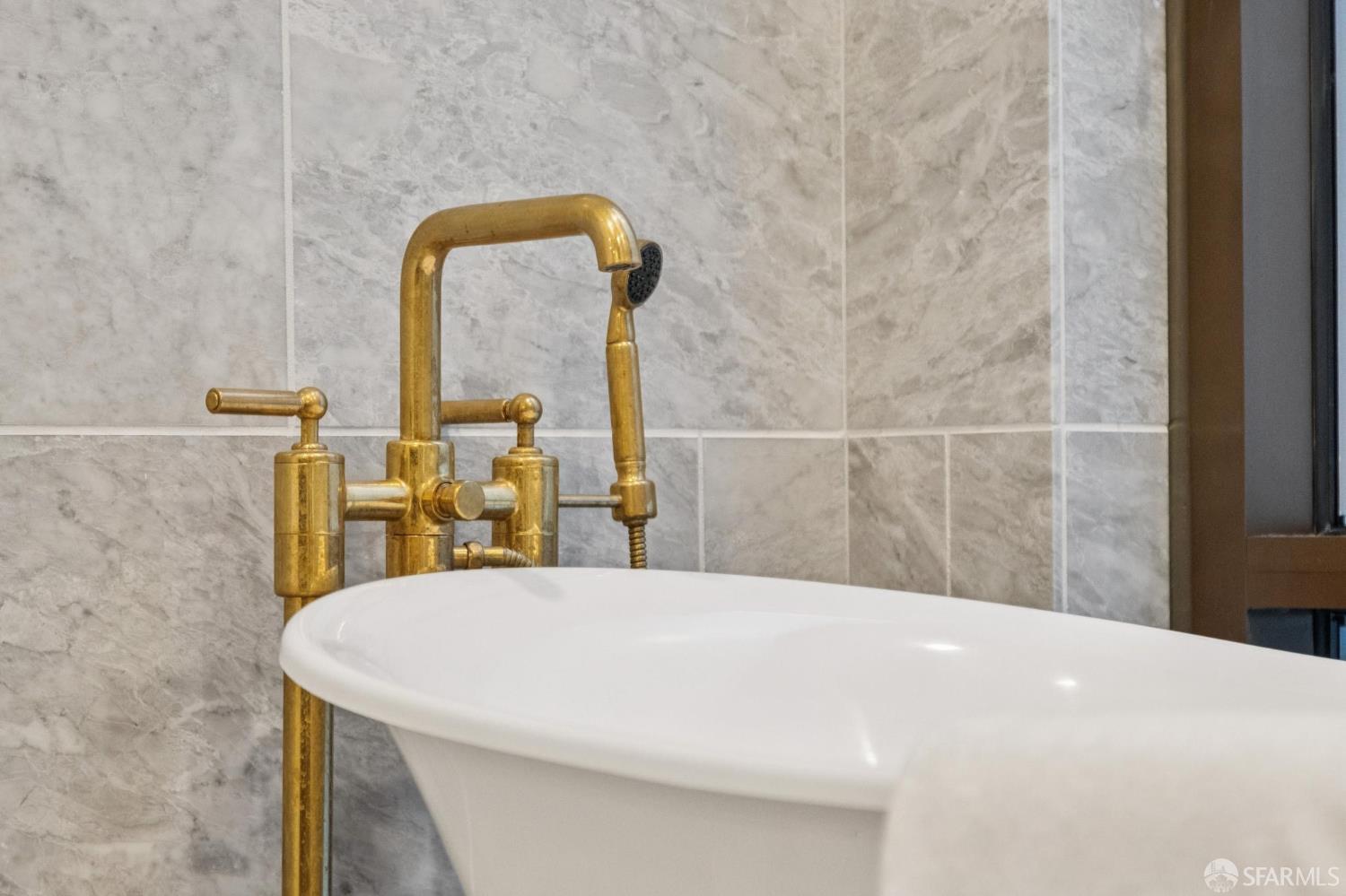 288 Pacific Avenue # 2A