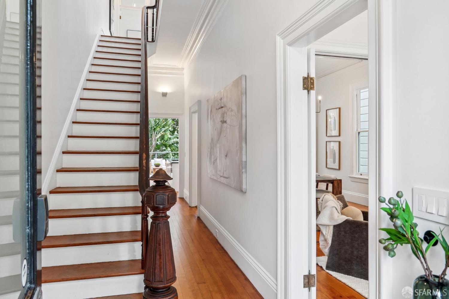 1321 S Van Ness Avenue