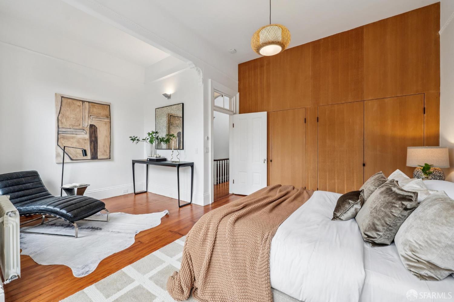 1321 S Van Ness Avenue