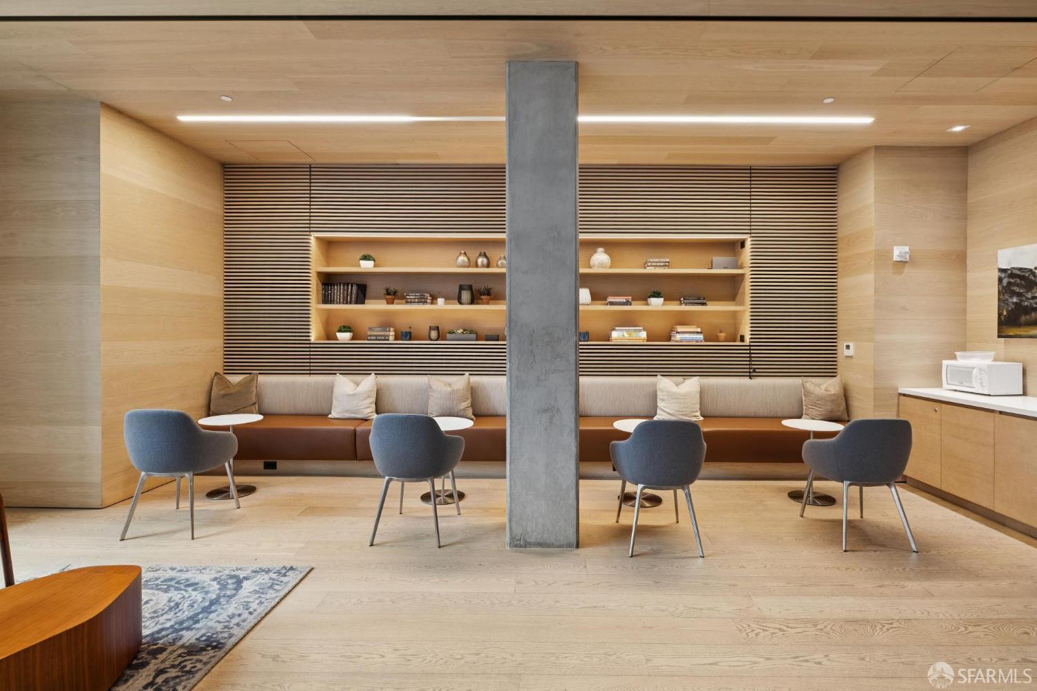 1545 Pine Street # 702