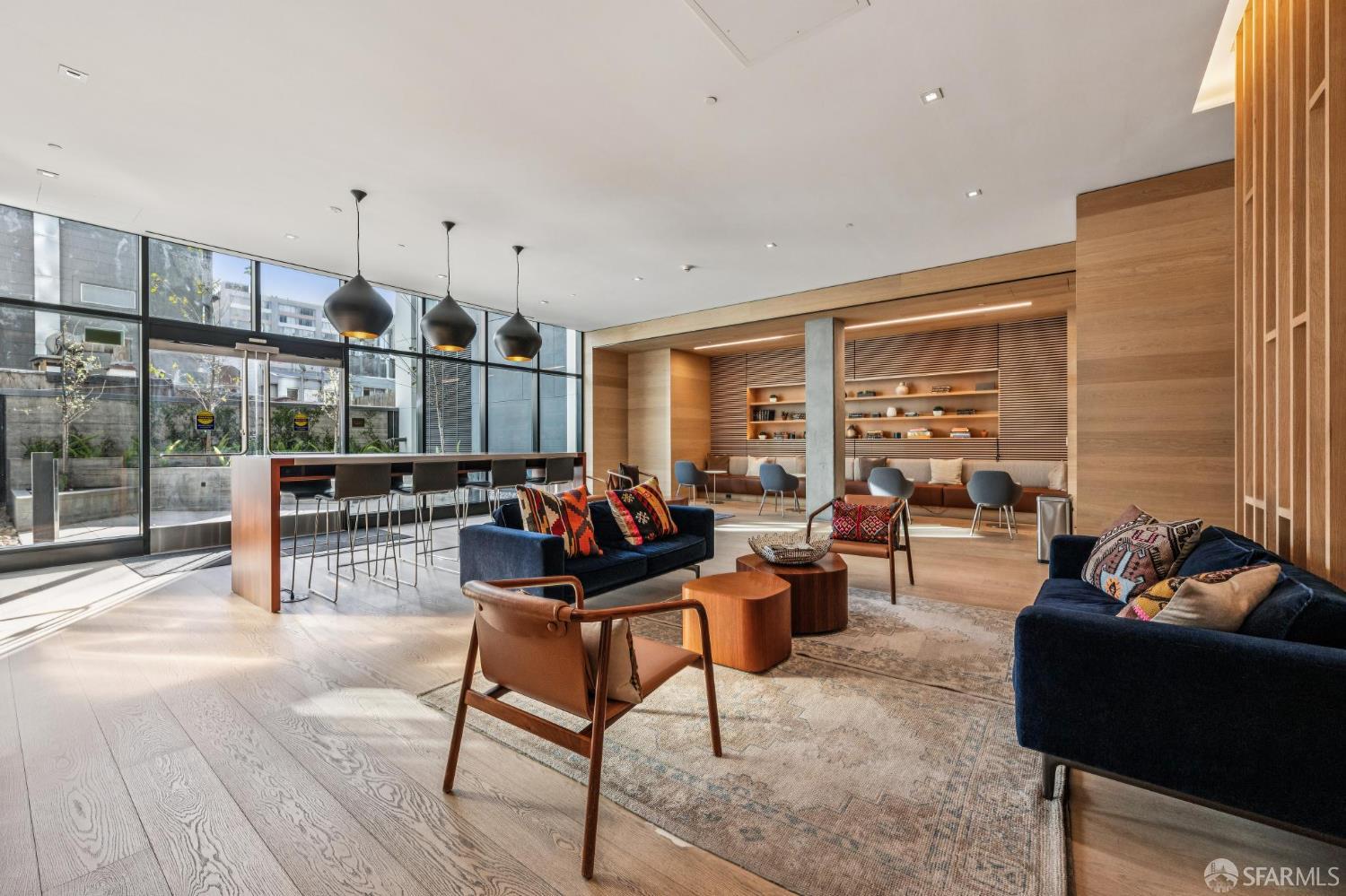 1545 Pine Street # 702