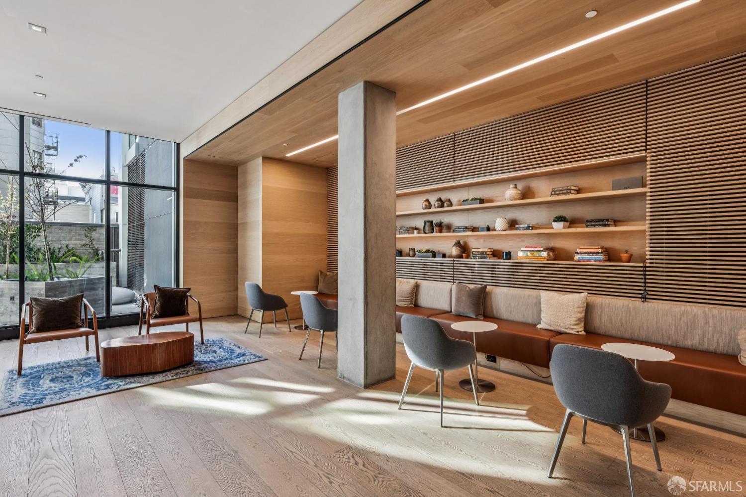 1545 Pine Street # 702