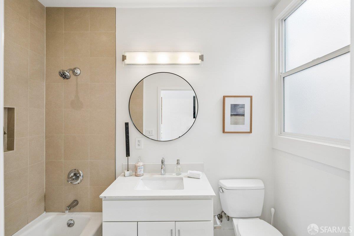 1725 Hyde Street # 5