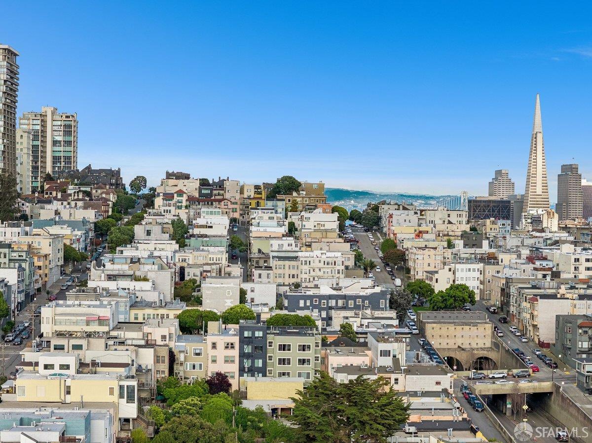 1725 Hyde Street # 5