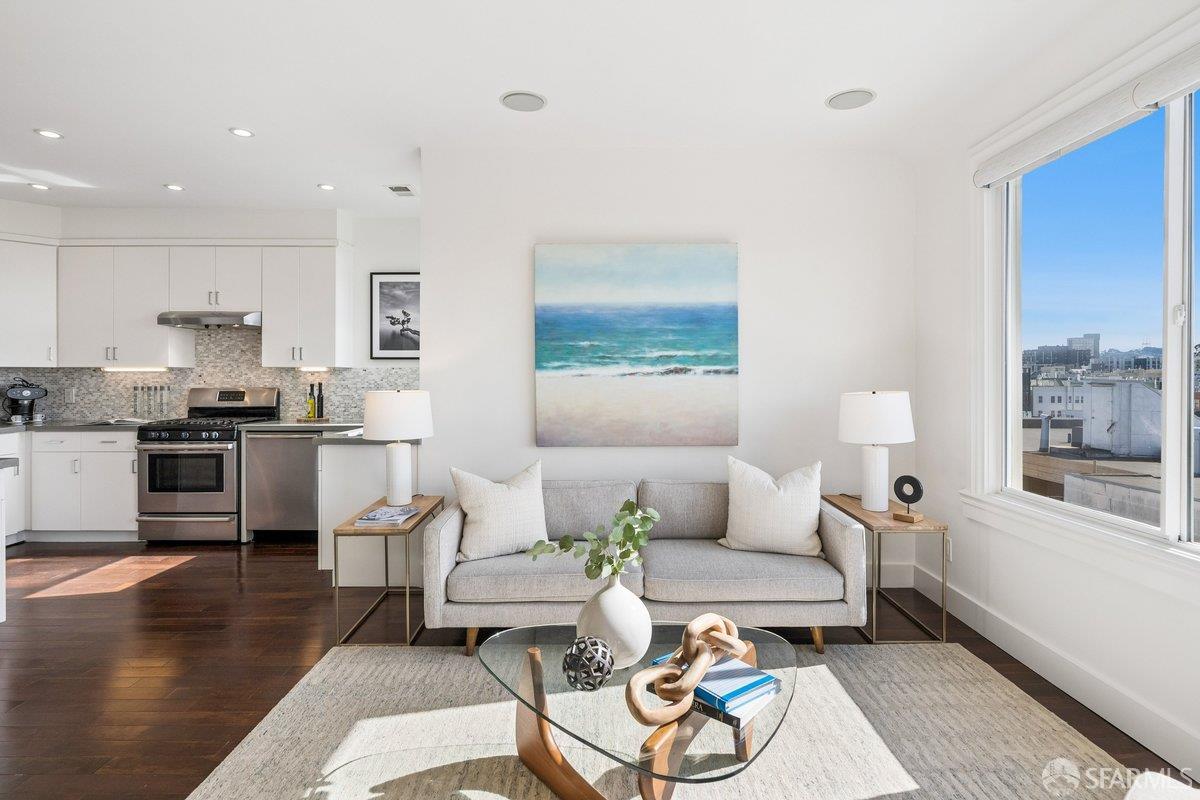 1725 Hyde Street # 5