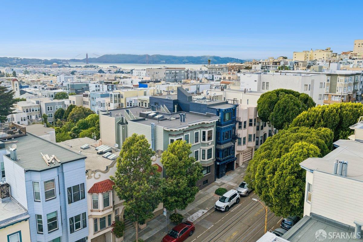 1725 Hyde Street # 5