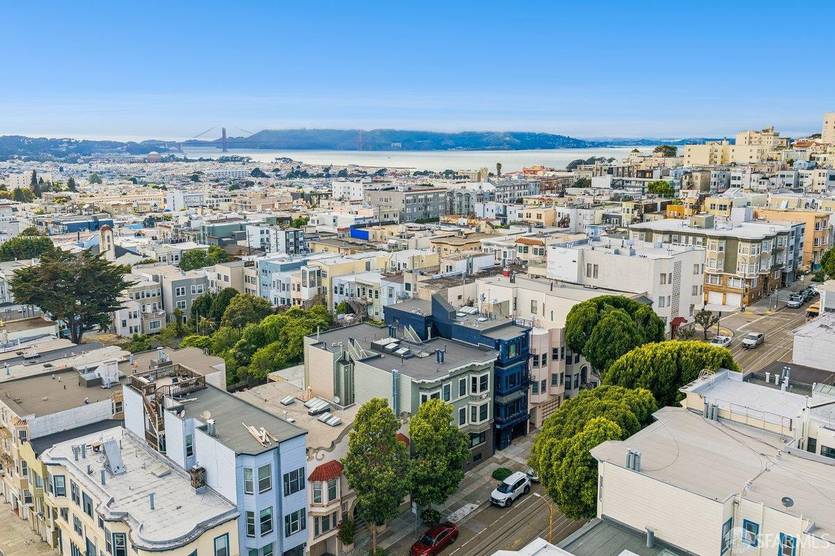 1725 Hyde Street # 5