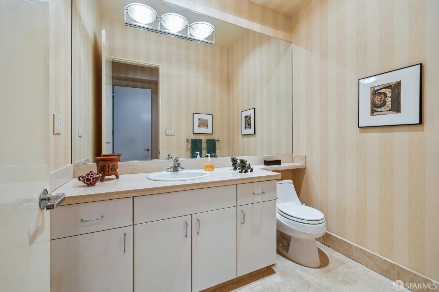 117 Divisadero Street