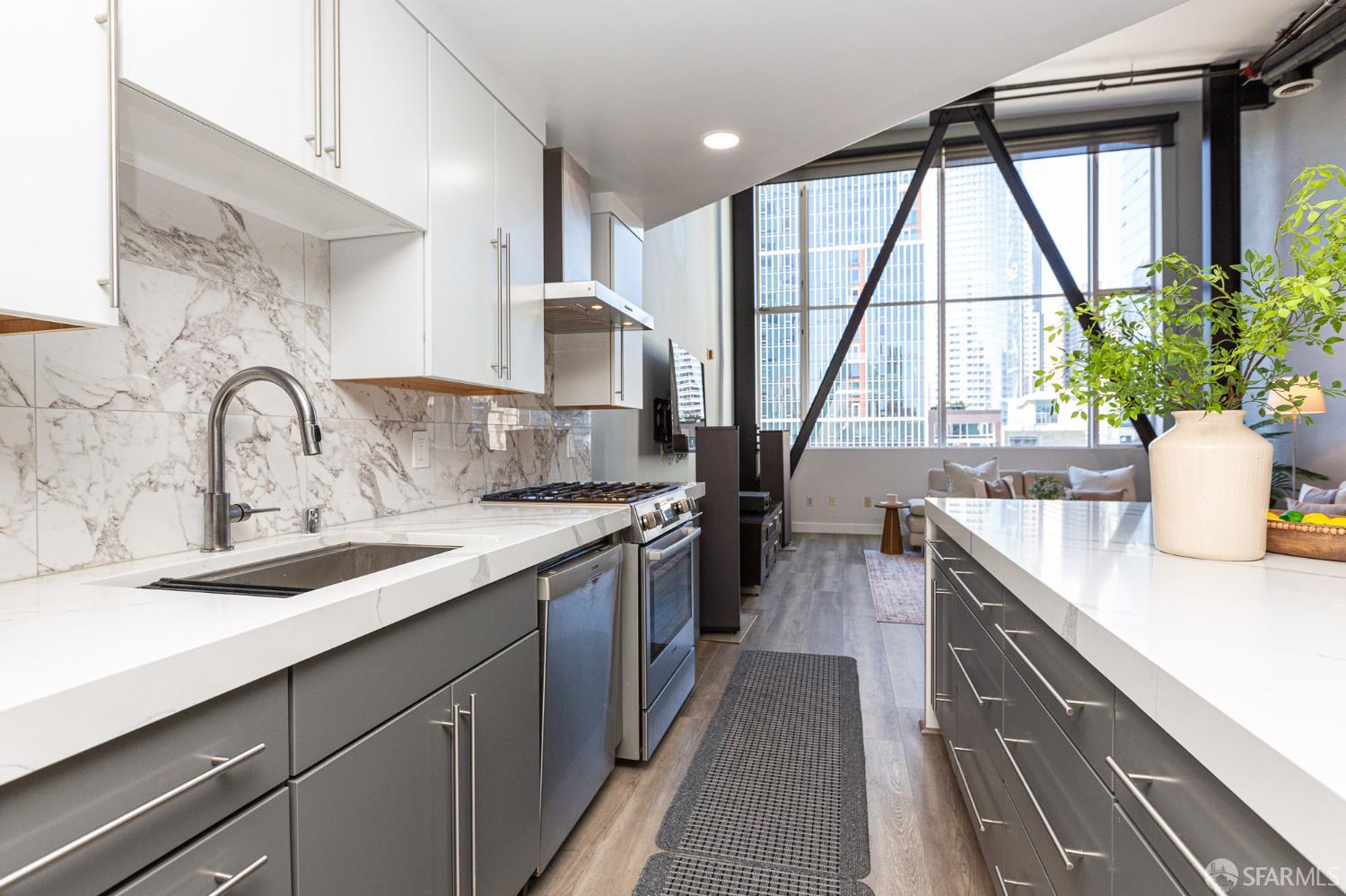 346 1st Street # 305