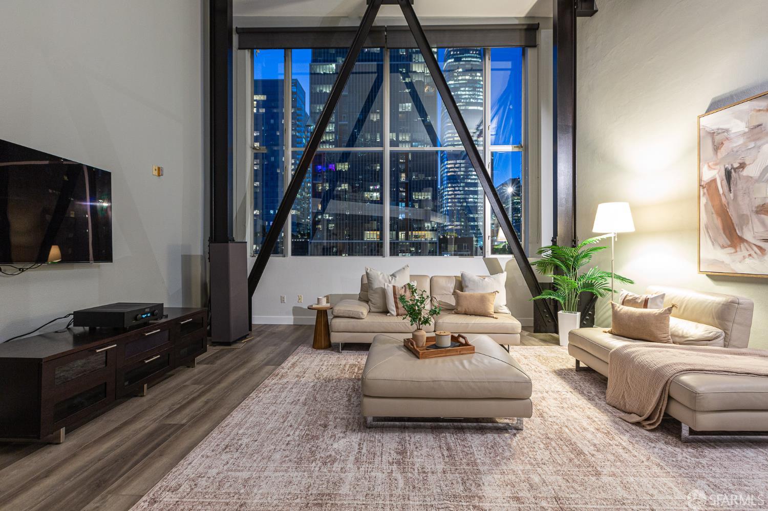 346 1st Street # 305