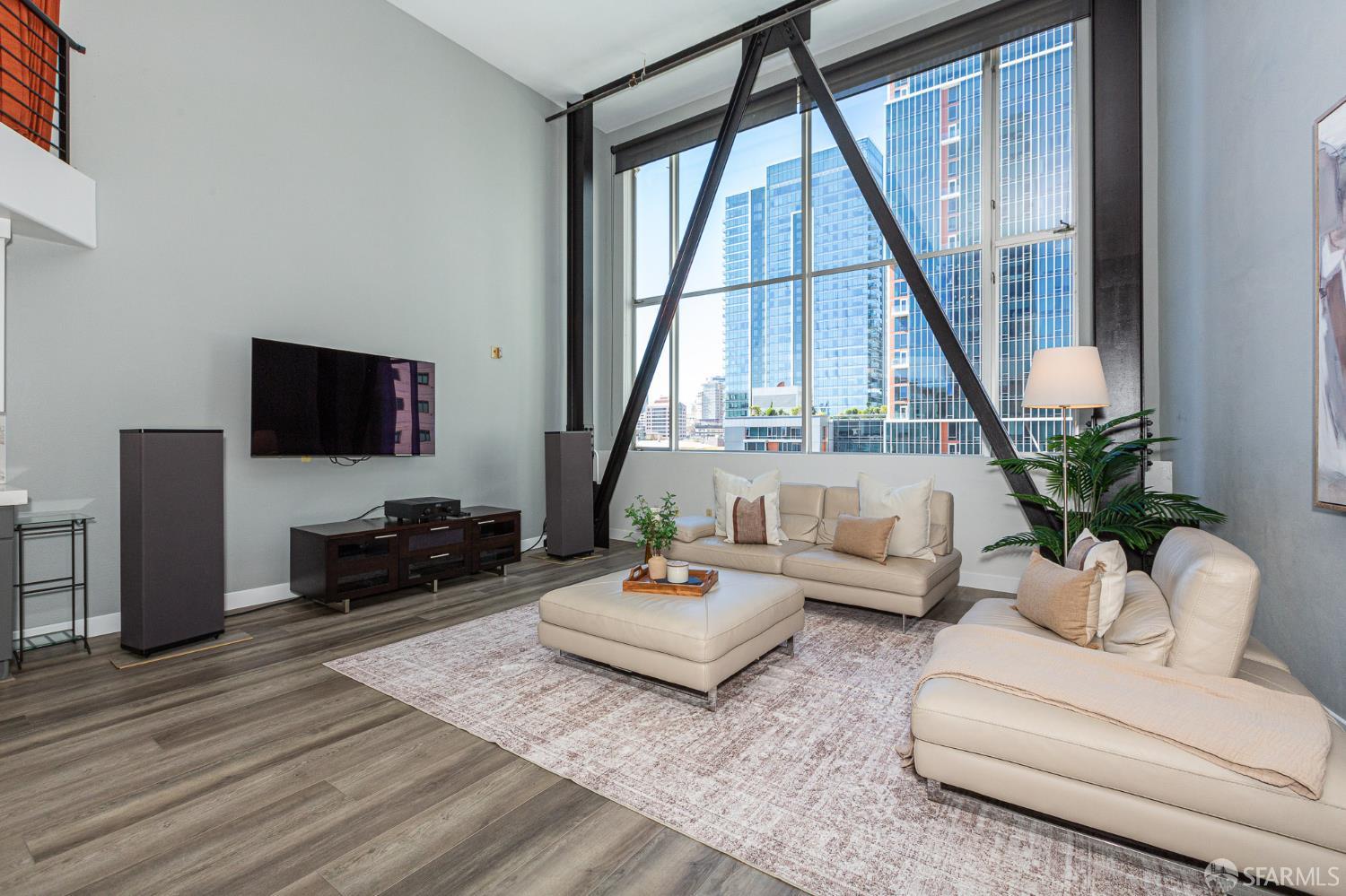 346 1st Street # 305