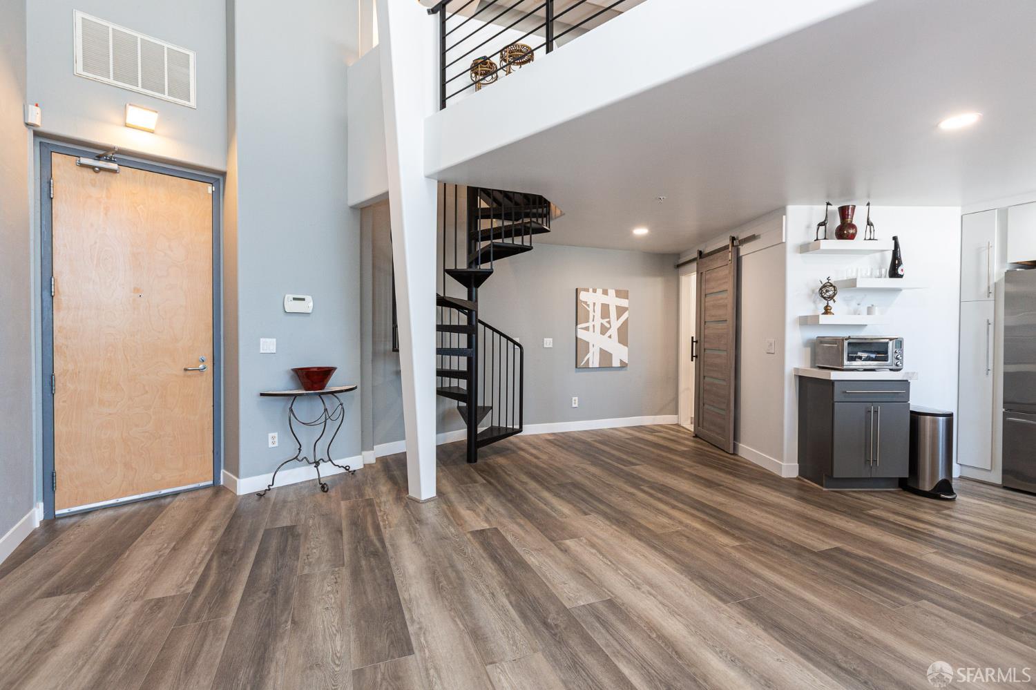 346 1st Street # 305