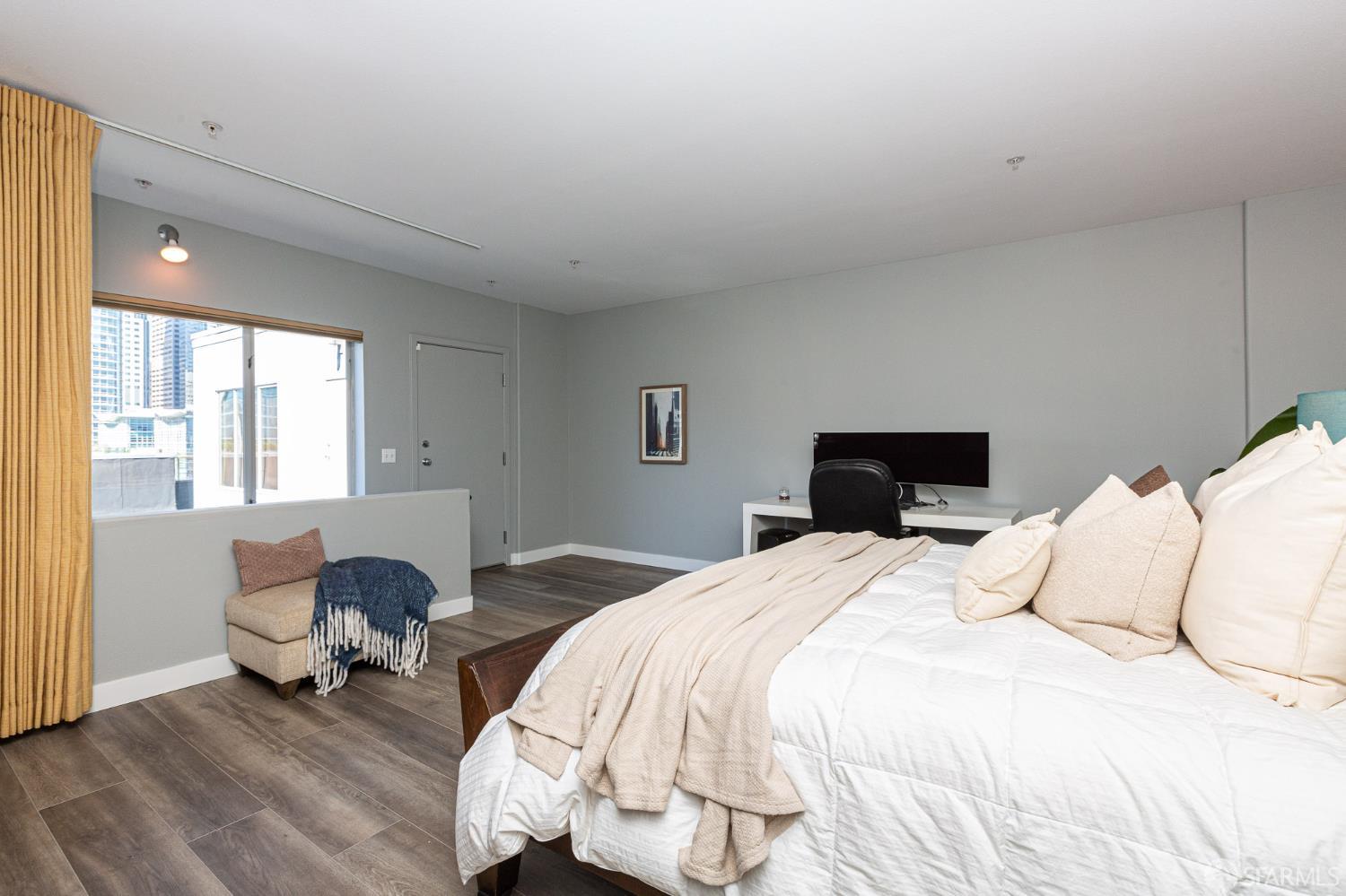 346 1st Street # 305