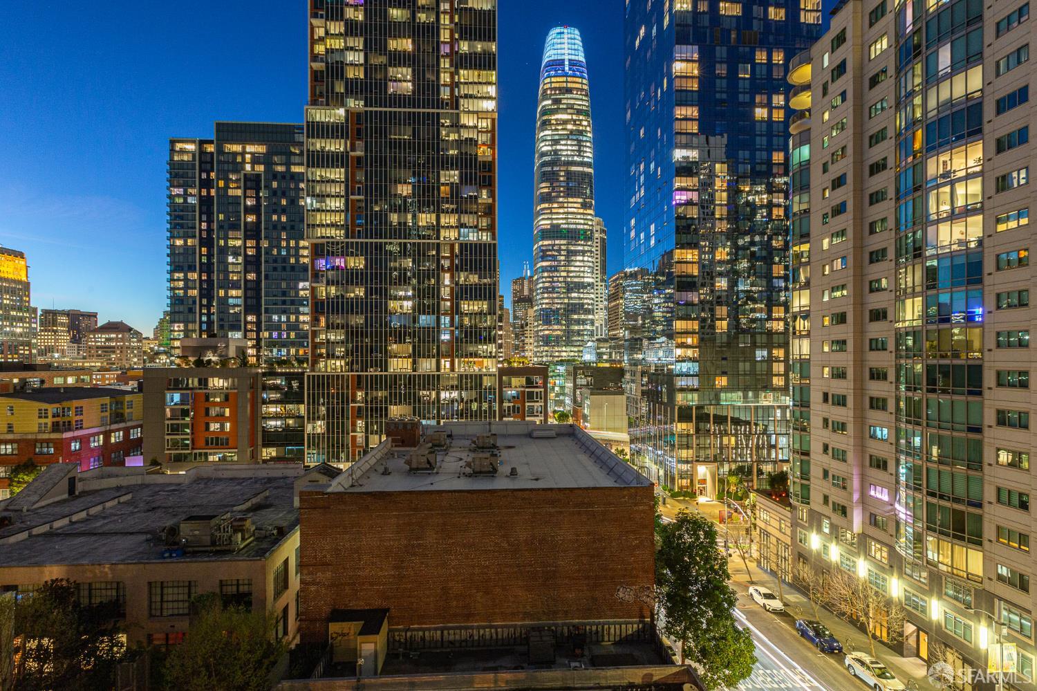 346 1st Street # 305