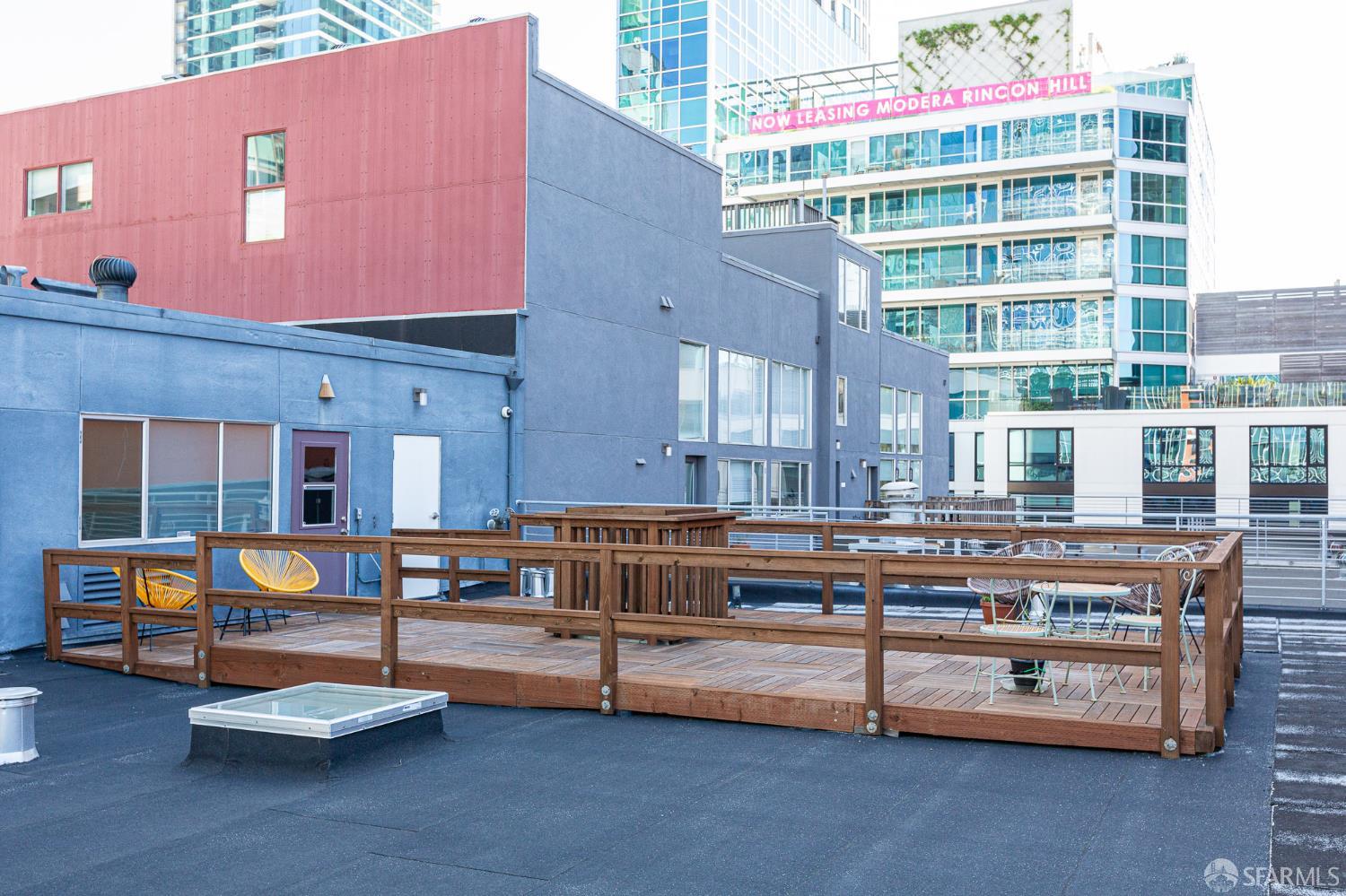346 1st Street # 305