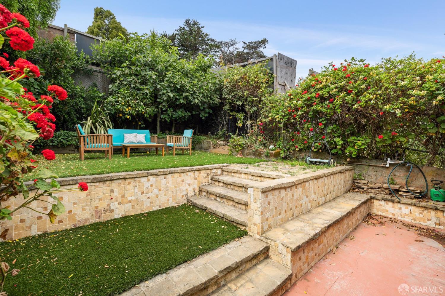 102 Santa Marina Street