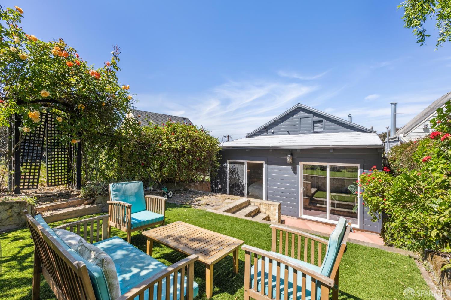 102 Santa Marina Street