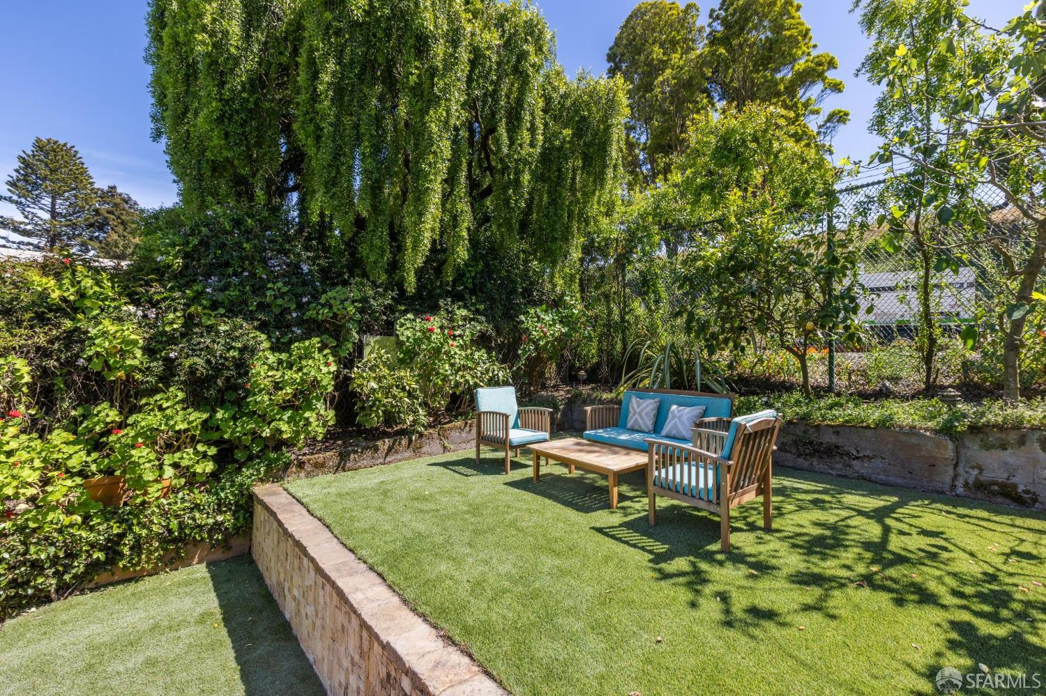 102 Santa Marina Street