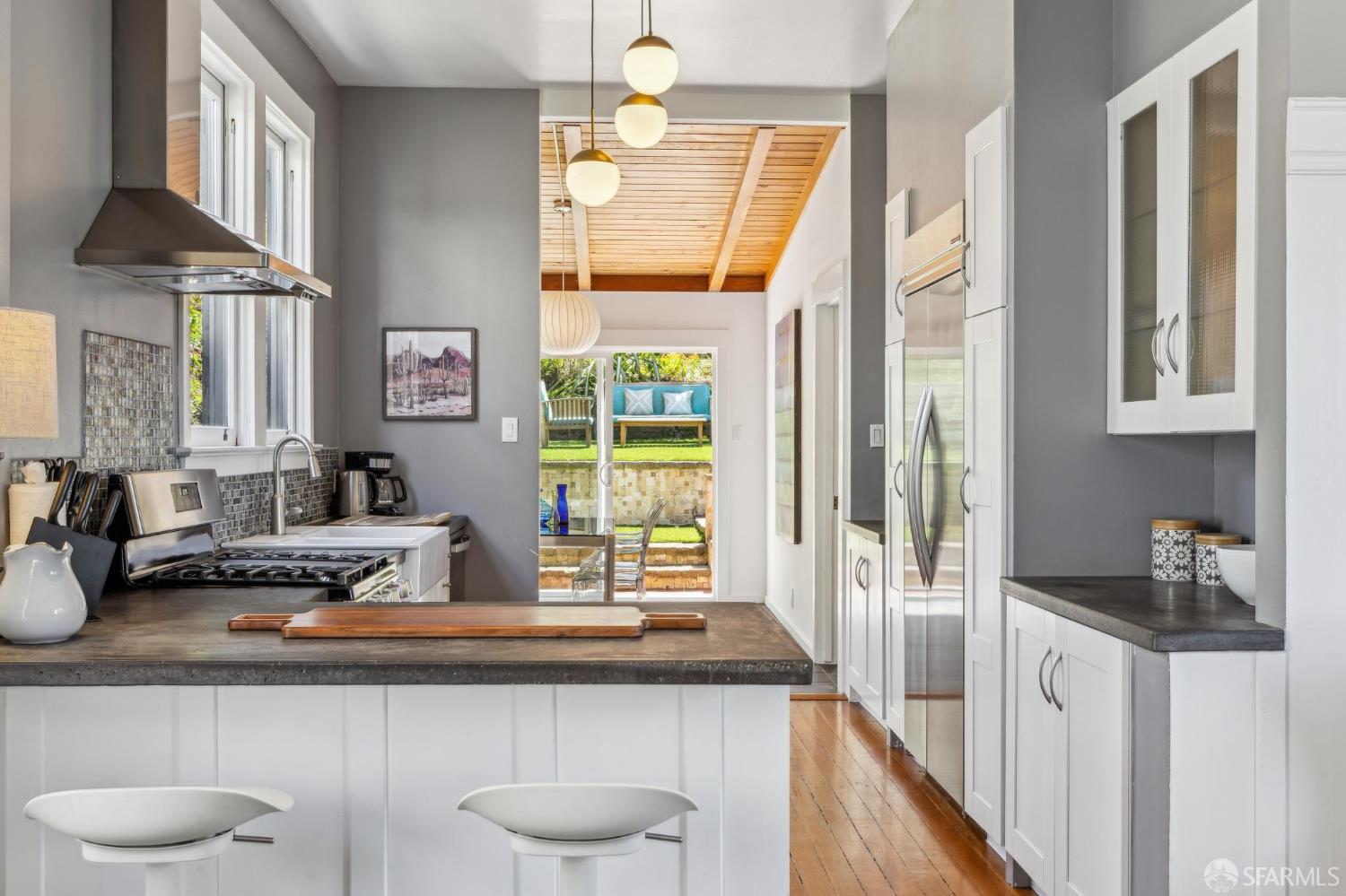 102 Santa Marina Street