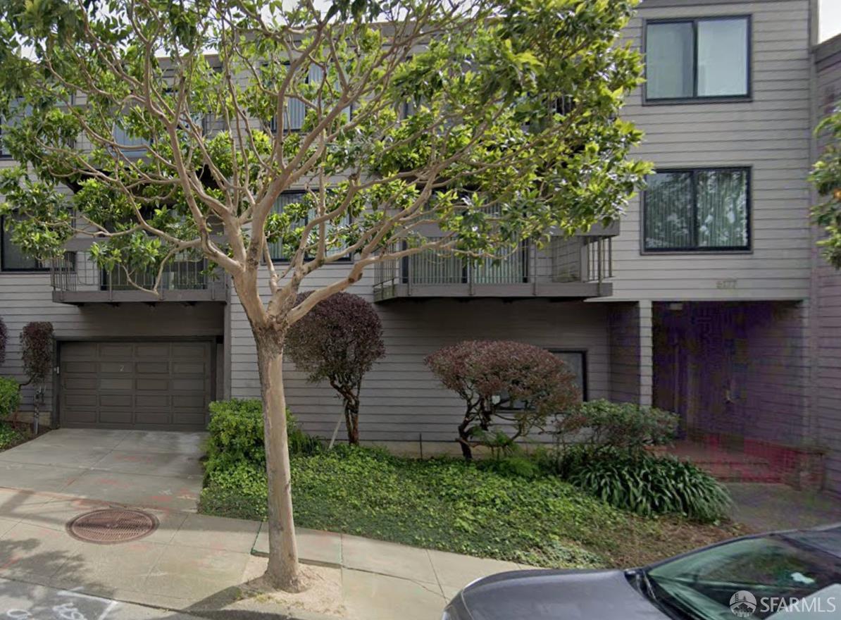 5177 Diamond Heights Boulevard # 113