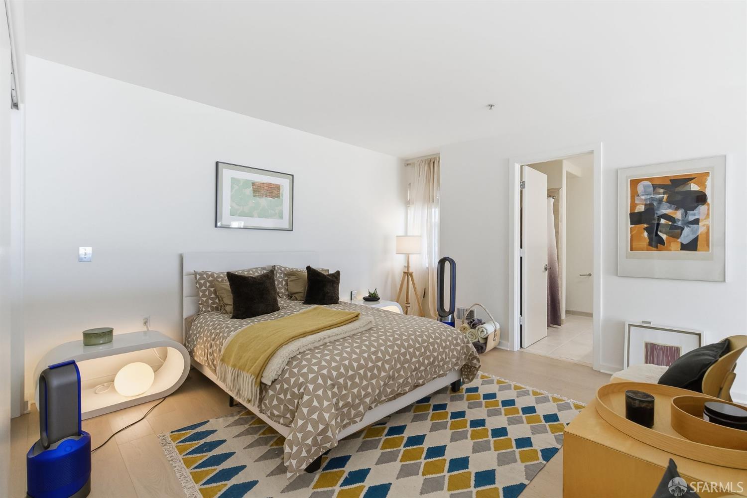 370 De Haro Street # B16