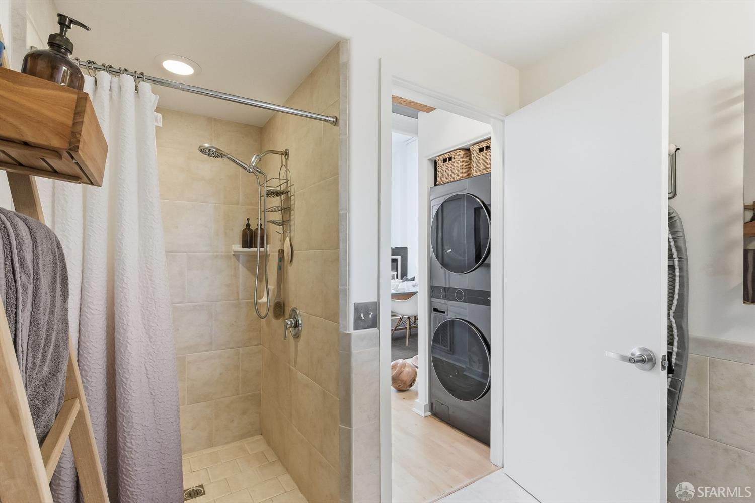 370 De Haro Street # B16